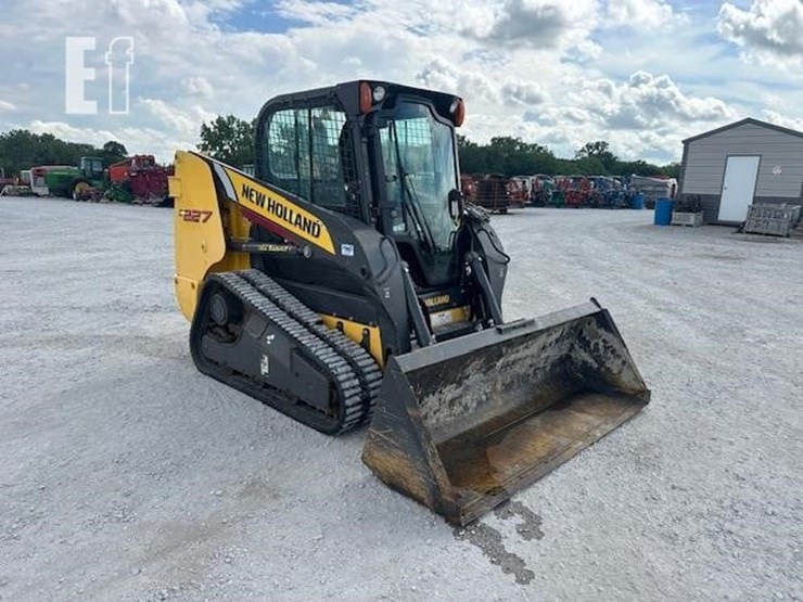 2015-new-holland-c227-image-7