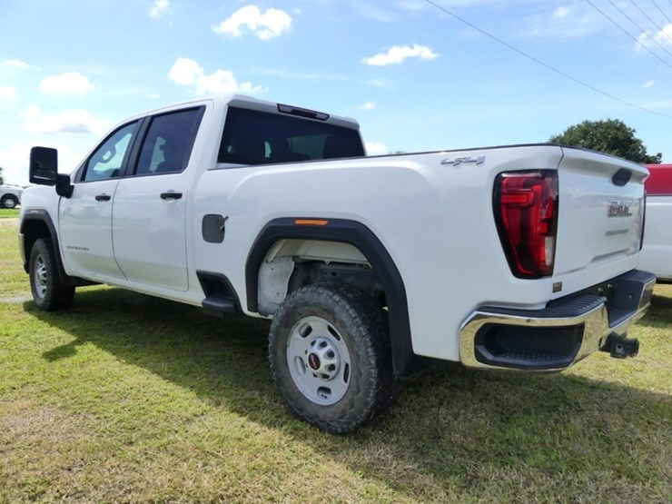2020-gmc-2500-image-4