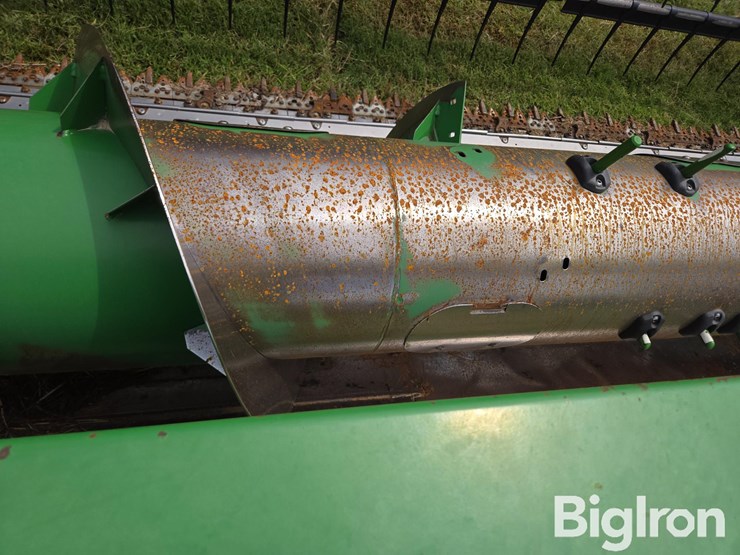 2005-john-deere-630f-image-16
