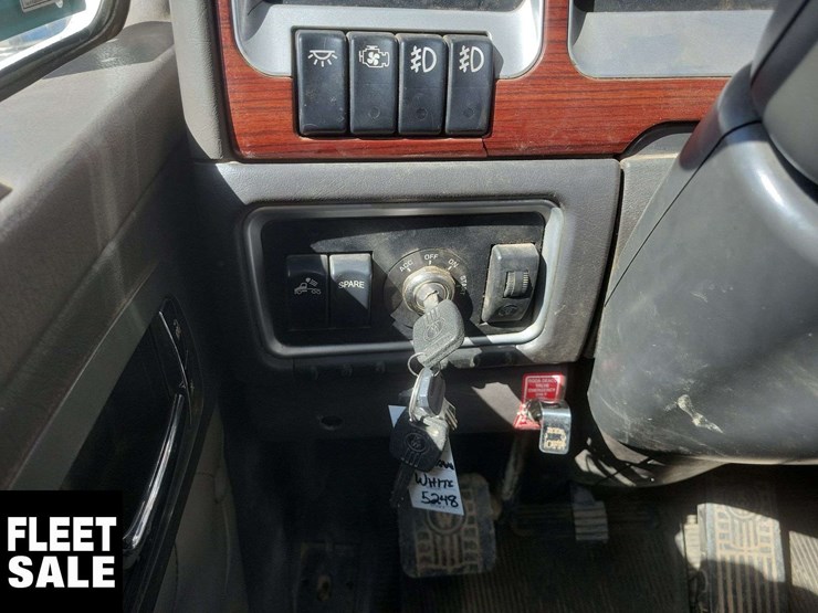 2007-kenworth-c500-image-28