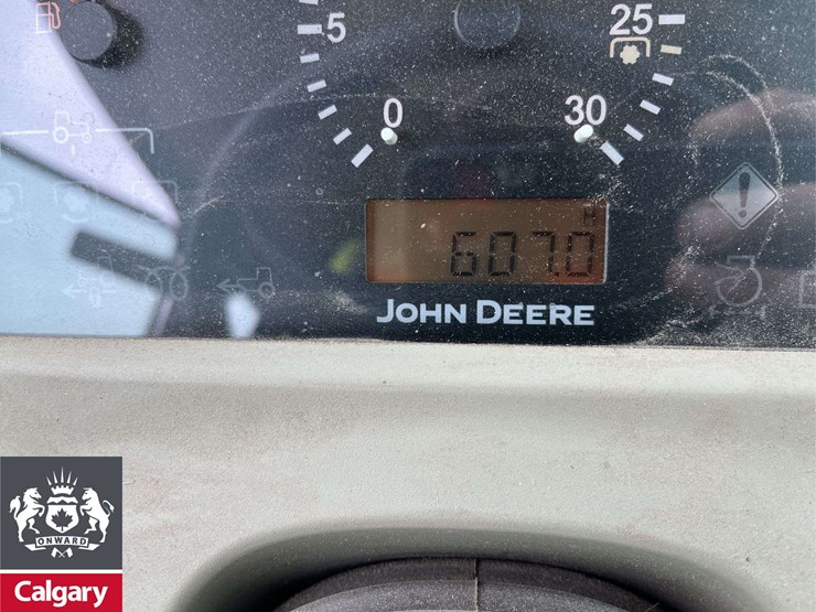 2011-john-deere-3520-image-5