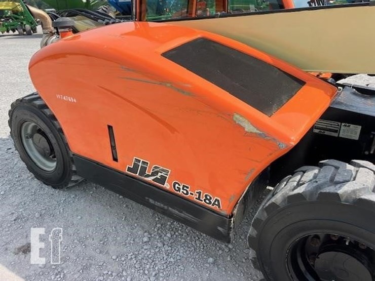 2018-jlg-g5-18a-image-17