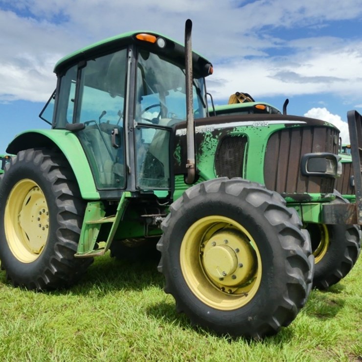 JOHN DEERE 6215