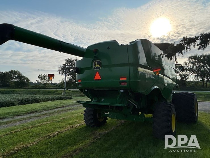 2013-john-deere-s670-image-12