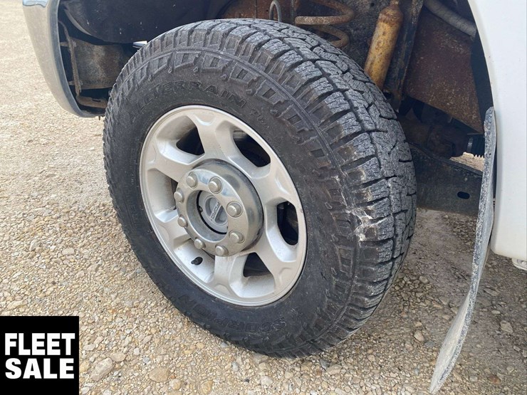 2015-ford-f350-image-13