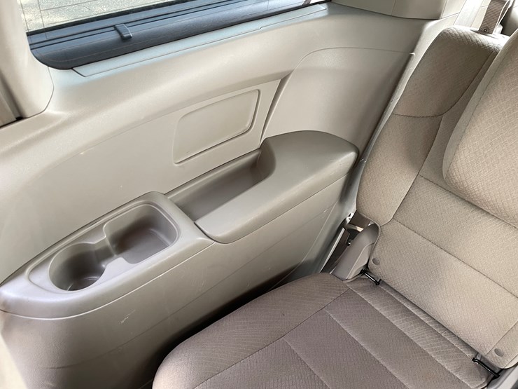 2014-honda-odyssey-image-64