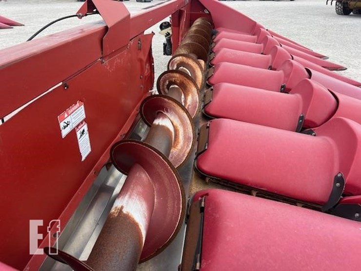 2009-case-ih-3408-image-21