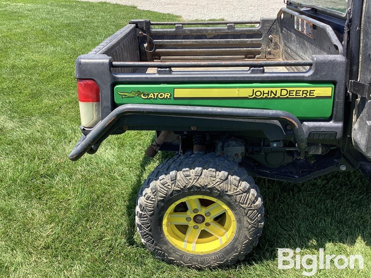 2015-john-deere-gator-image-18