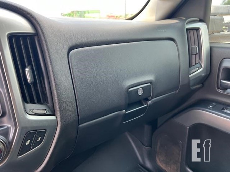 2018-chevrolet-silverado-3500hd-image-42