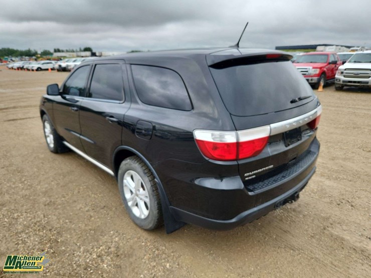 2013-dodge-durango-image-3