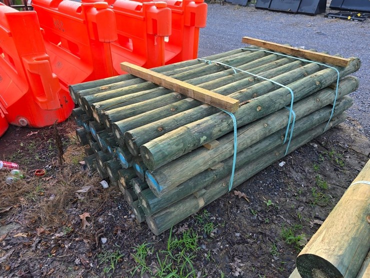 new-32-4-5/8x7-treated-fence-posts-image-3