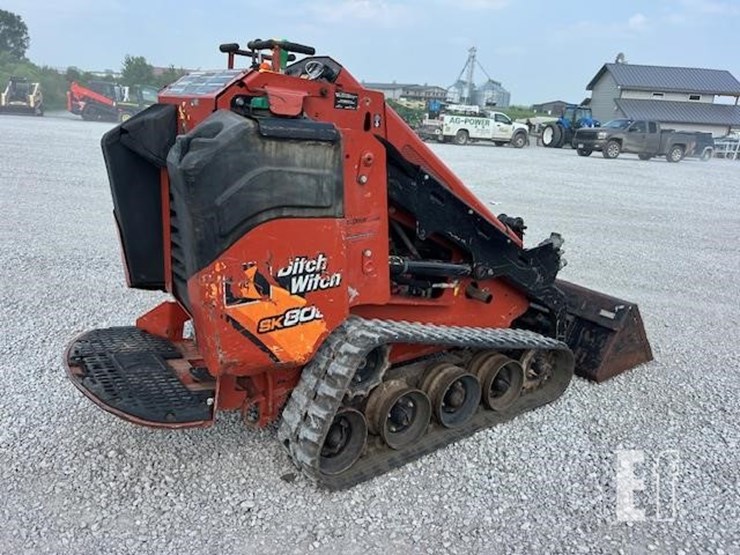 2020-ditch-witch-sk800-image-3