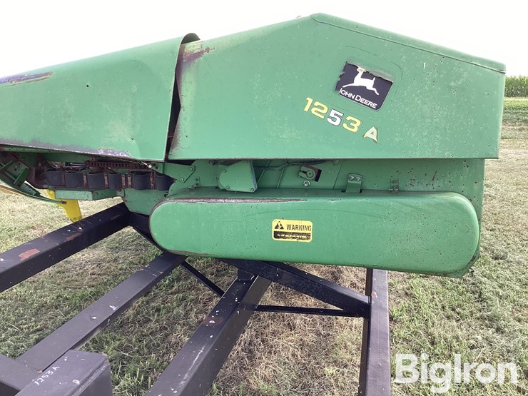 john-deere-1253a-image-12