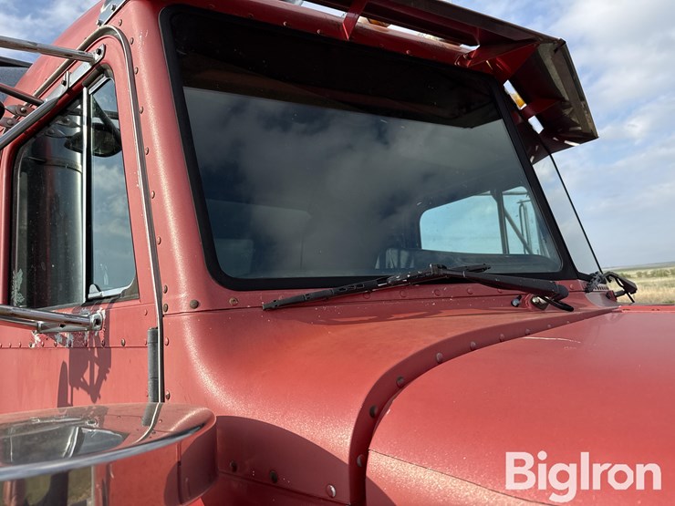1991-peterbilt-379-image-11