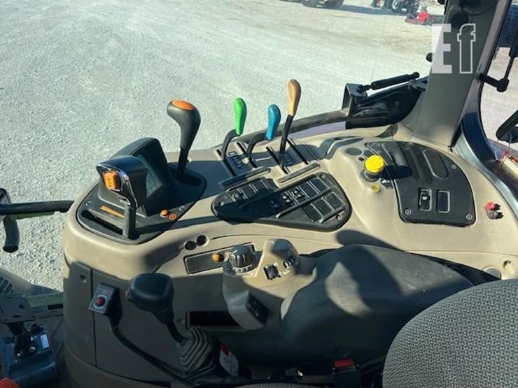 2020-case-ih-maxxum-150-image-38