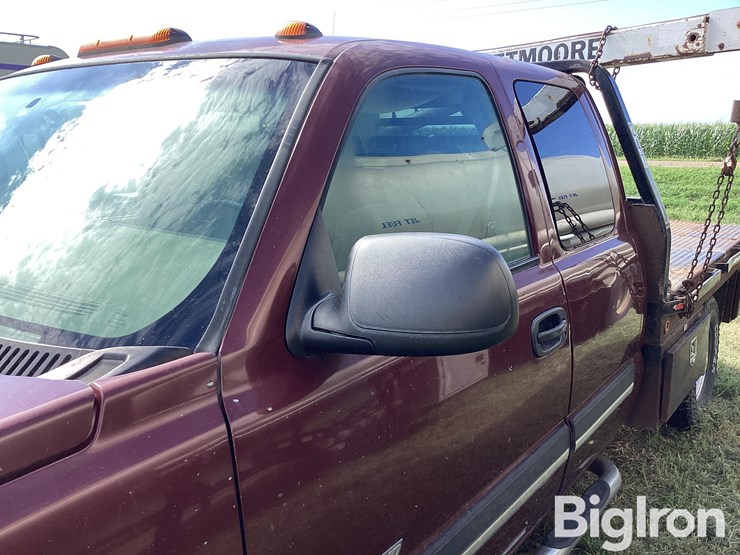 2003-chevrolet-silverado-2500-image-11