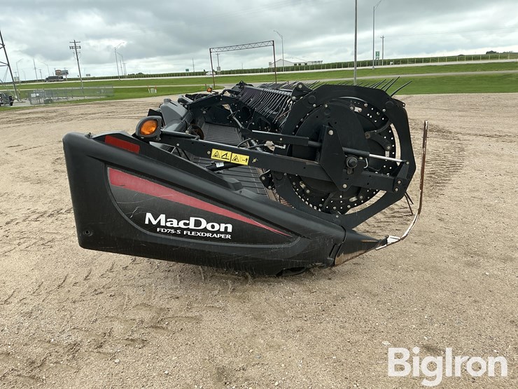 2013-mac-don-fd75-image-4