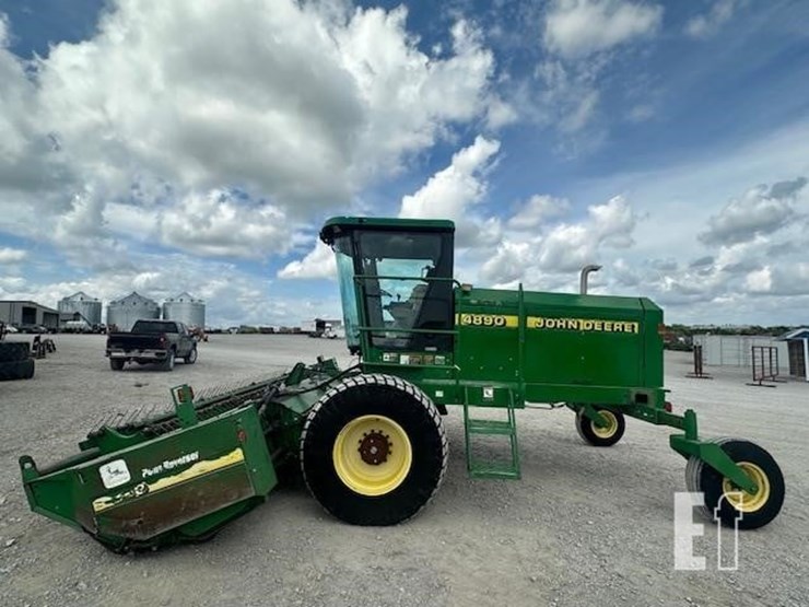1997-john-deere-4890-image-2
