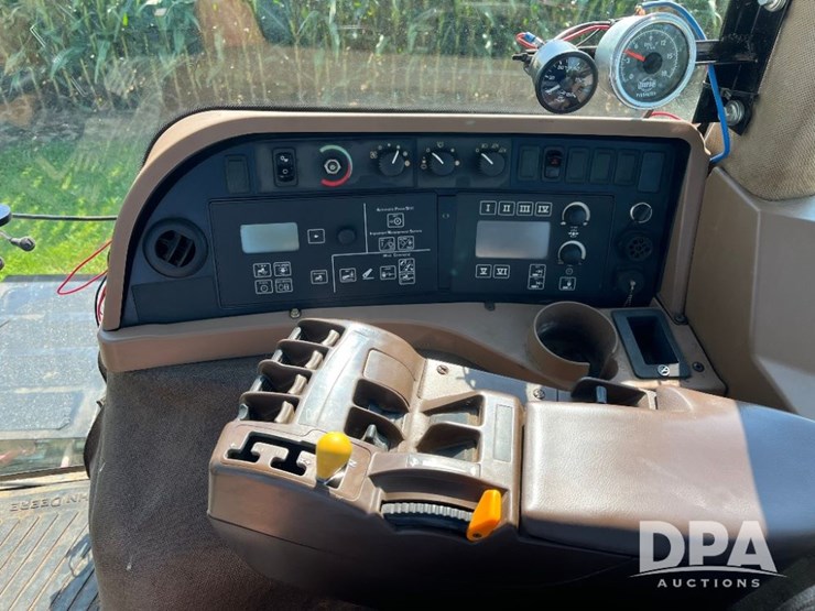 2010-john-deere-9530t-image-61