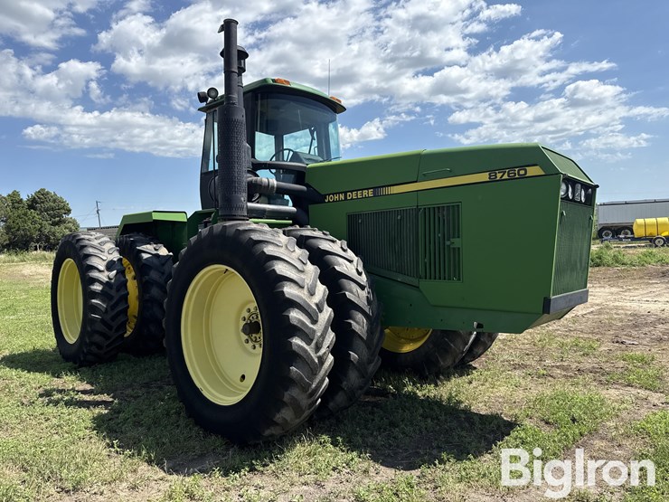 1992-john-deere-8760-image-3