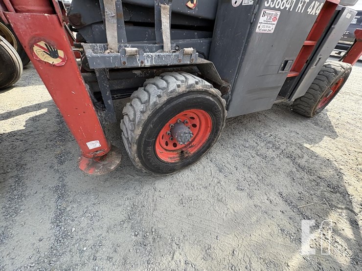 2014-skyjack-sj8841rt-image-7