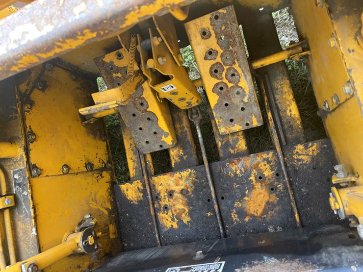 john-deere-570-image-7
