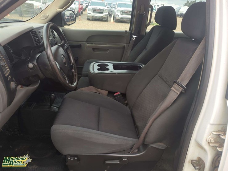2013-gmc-sierra-1500-image-14