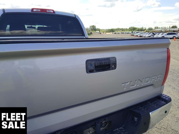 2017-toyota-tundra-image-33