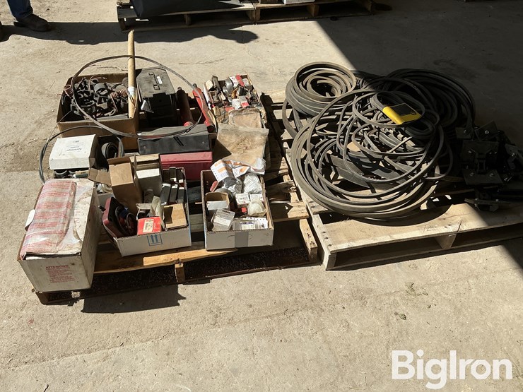 massey-ferguson-860-image-8