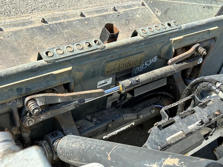 2023-bobcat-t66-image-6