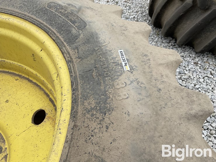 john-deere-10-image-12