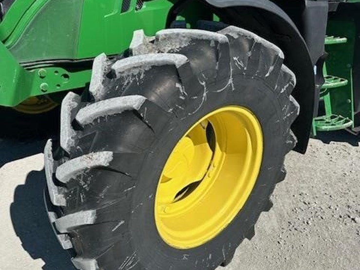 2017-john-deere-6130r-image-10