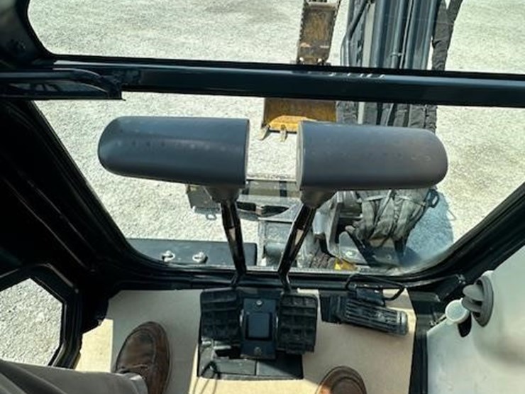 2014-deere-35g-image-20