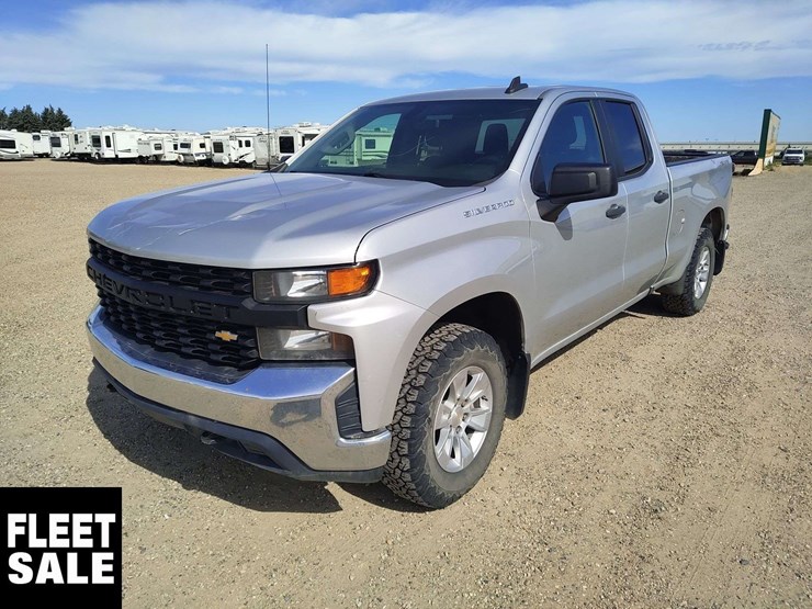 2019-chevrolet-silverado-1500-image-1