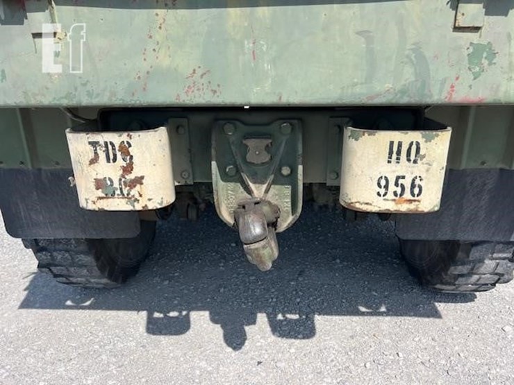 am-general-m923-image-21
