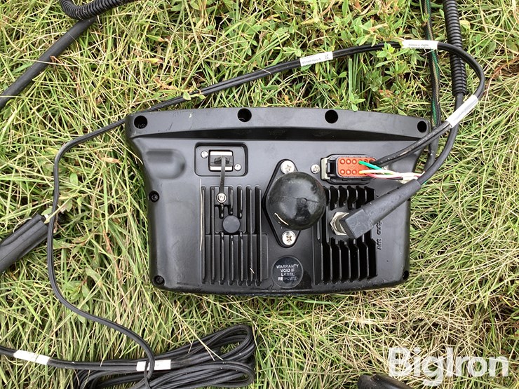 new-holland-8080-image-14