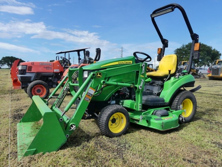 john-deere-1023e-image-1