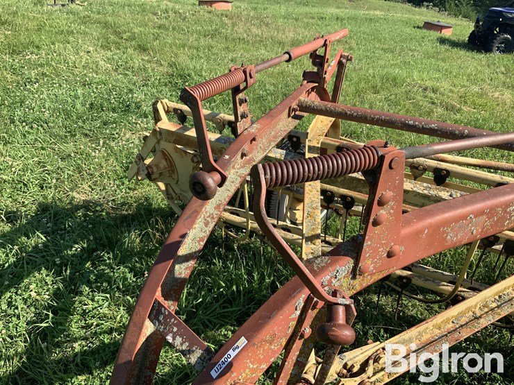 new-holland-56-image-10