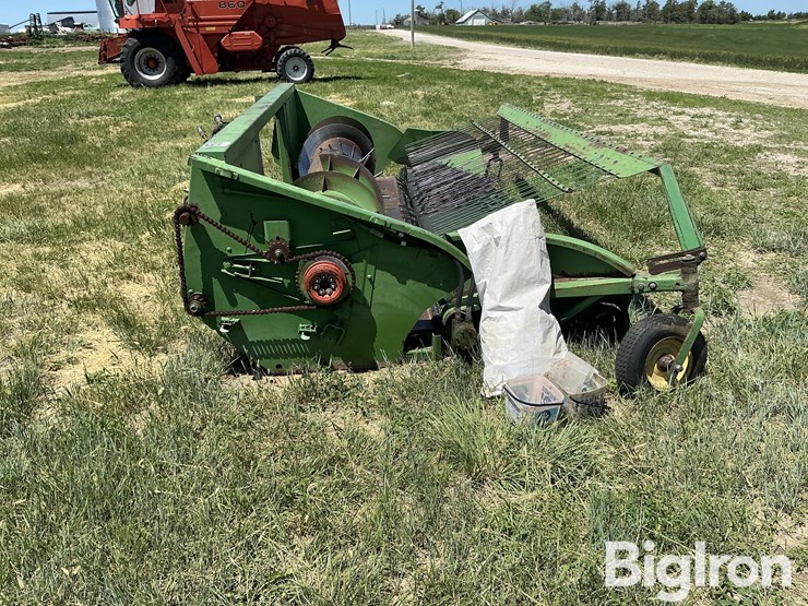 massey-ferguson-860-image-4