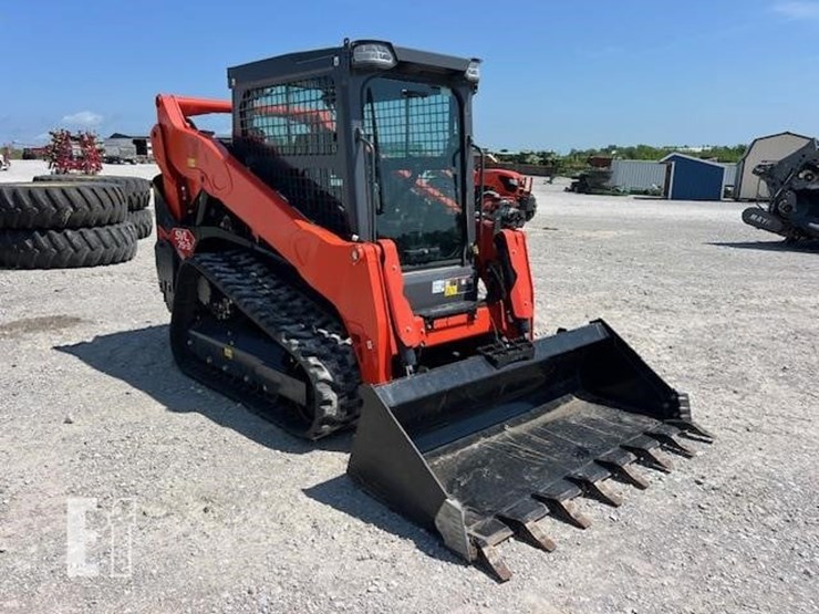 2024-kubota-svl75-3-image-13