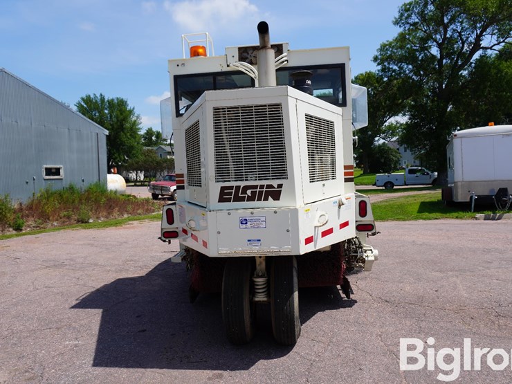 1989-elgin-pelican-image-6