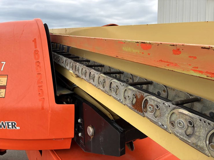 jlg-600s-image-32