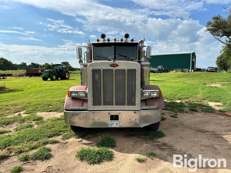 1989-peterbilt-379-image-2