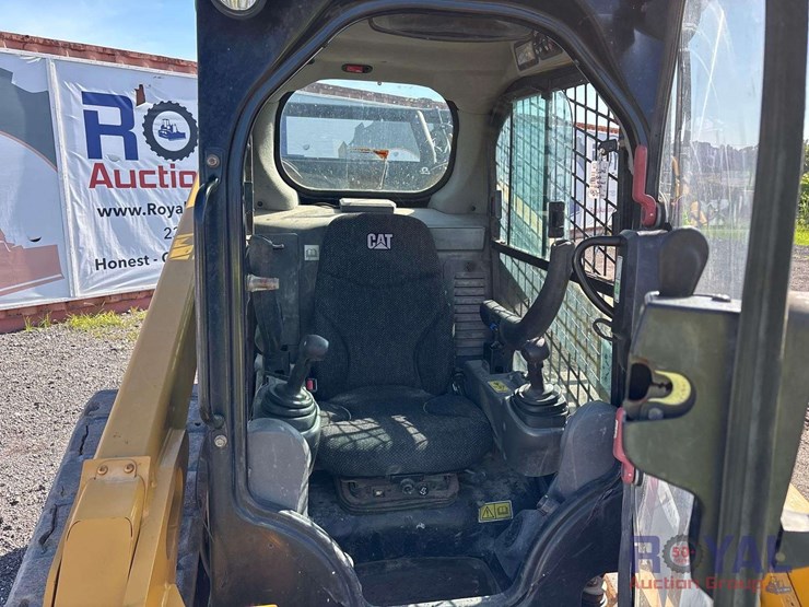 2019-caterpillar-299d2-image-14