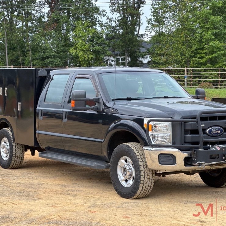 2012 FORD F250 XL