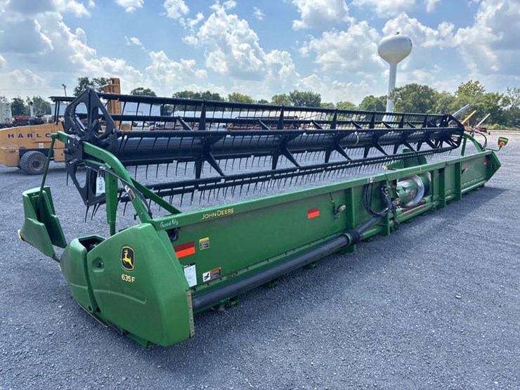 2009-john-deere-635f-image-14