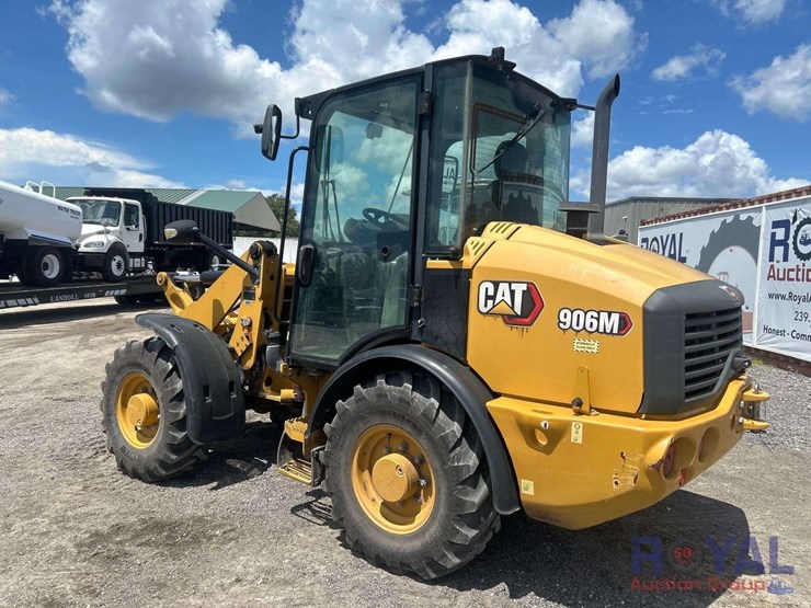 cat-loader-image-4
