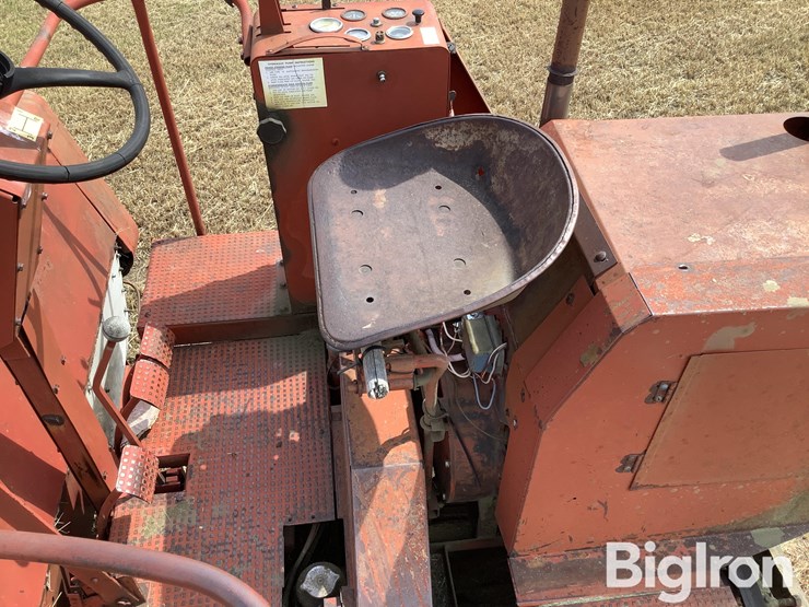 new-holland-1282-image-19