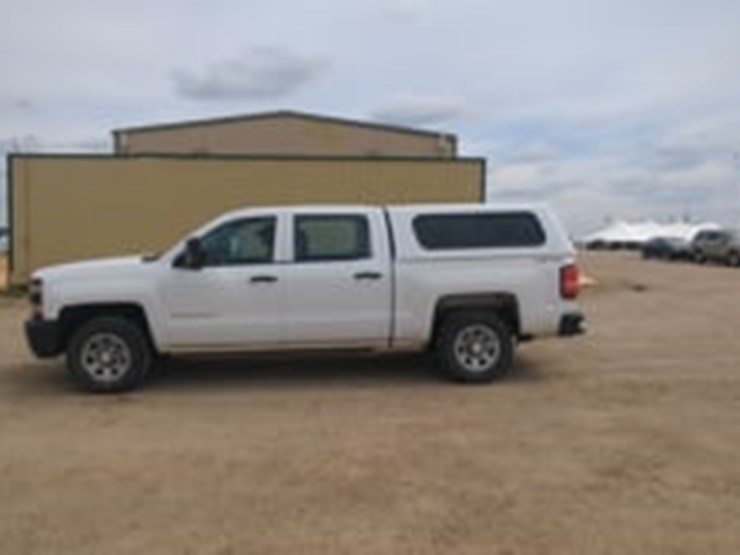 2015-chevrolet-silverado-1500-image-5