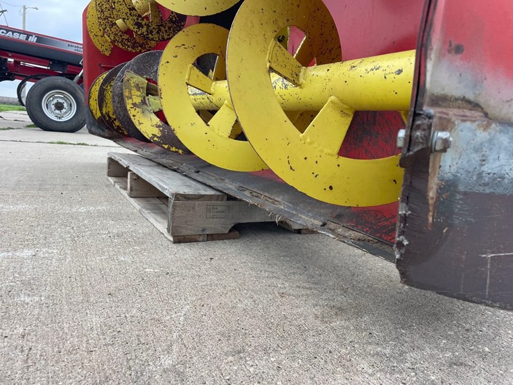 farm-king-960-8ft-snowblower-image-20